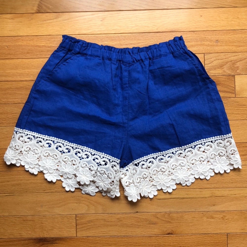 🍌 Banana 🍌 Boutique Shorts - blue w/ lace